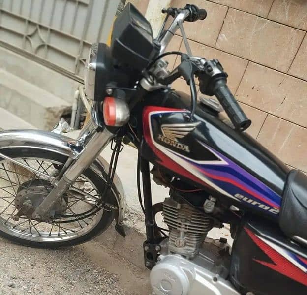 Honda CG 125 Nawabshah 2017 10/10 genuine first owner 115000/- 1