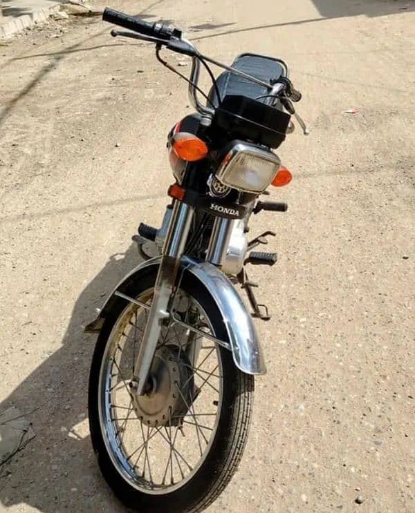 Honda CG 125 Nawabshah 2017 10/10 genuine first owner 115000/- 6