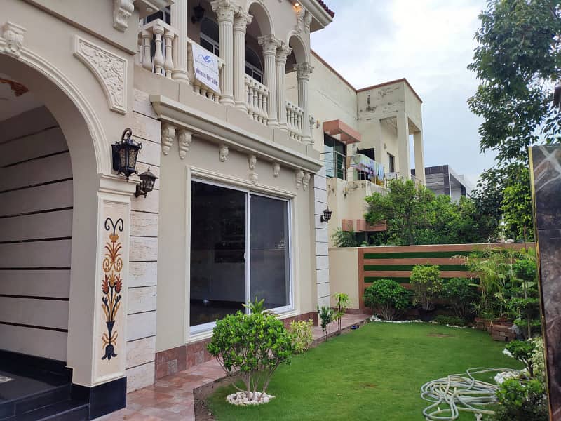 1 Kanal Brand New Luxury House Located In Prime Location Jasmine Sector C Bahria Town Lahore 3