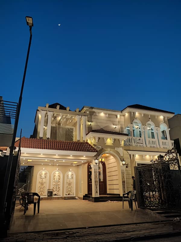 1 Kanal Brand New Luxury House Located In Prime Location Jasmine Sector C Bahria Town Lahore 12