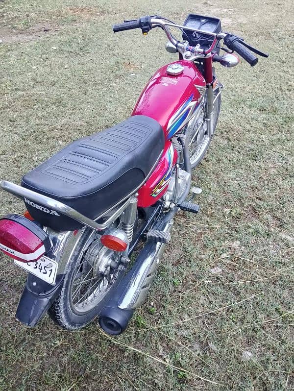 Honda 125 2022 model  03208789764 4