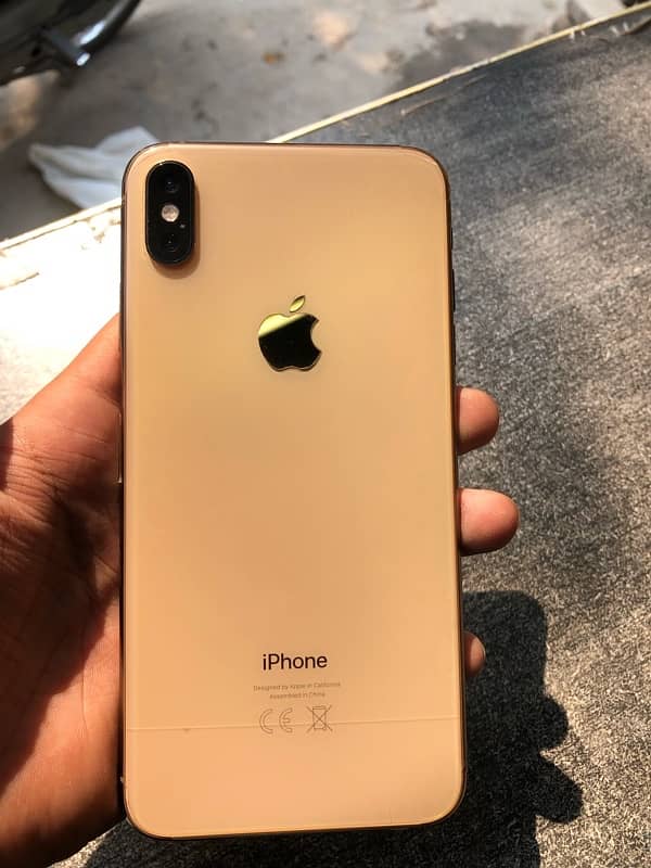 iPhone XS Max 2