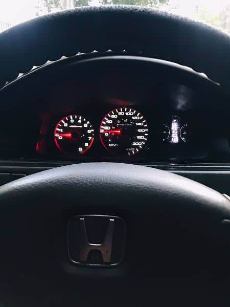 Honda Civic EXi 1995 9