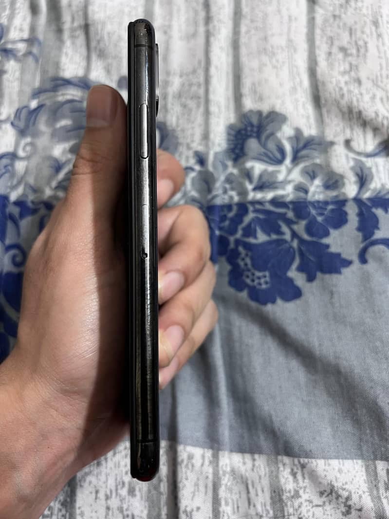 iPhone XS MAX NON PTA (64GB) 3