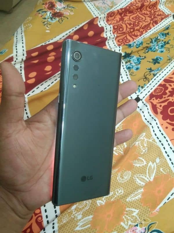 LG velvet 5G non pta 6/128 10/10 condition      03281570093 2