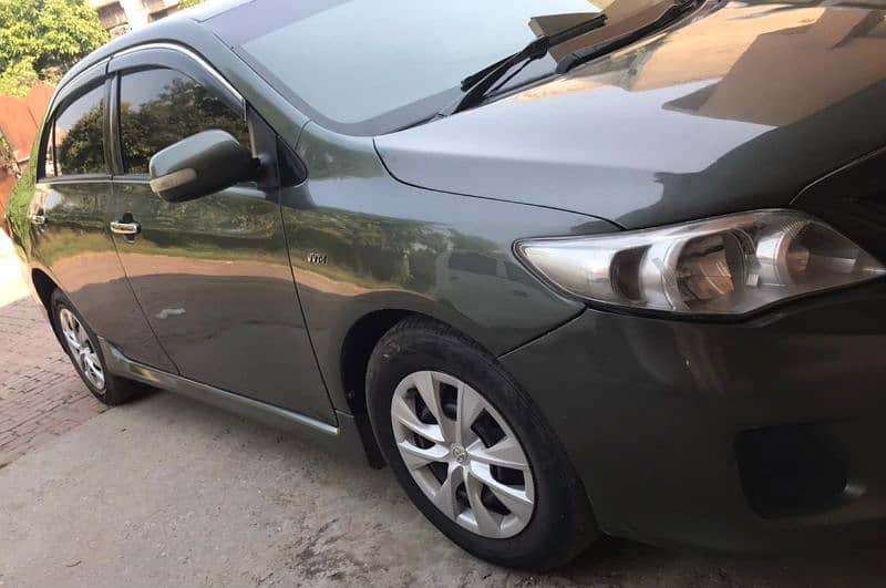 Toyota Corolla GLI 2011 8