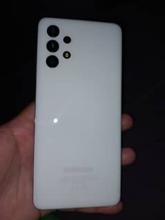 SAMSUNG A32