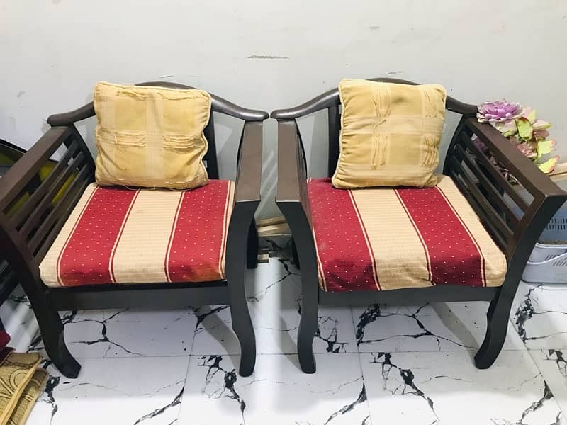 5 seater sofa set for sale urgent price kam hojyge 2