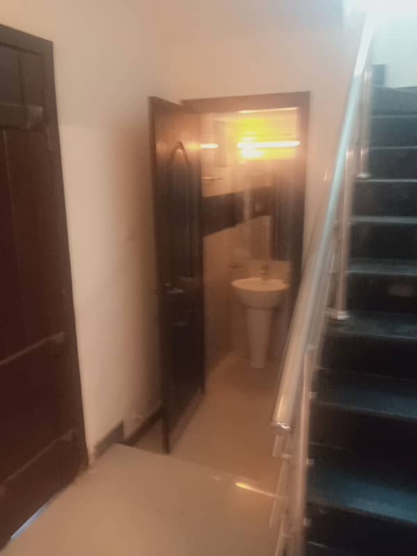 10 Marla 3 Bed House For Sale In Askari 11 Lahore 2