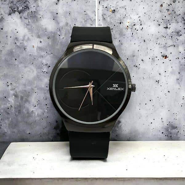 Men's Black Rubber Strip Watch 2