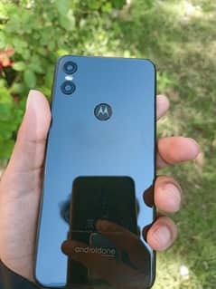 motorola one