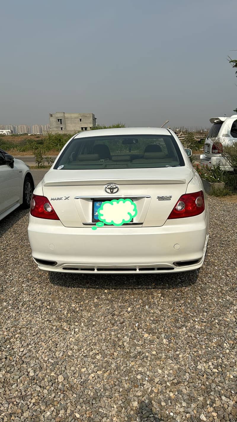 Toyota Mark X 2005 1