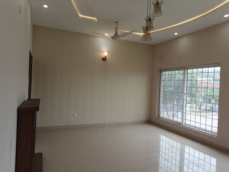 Brand New 1 Kanal House For Sale 19