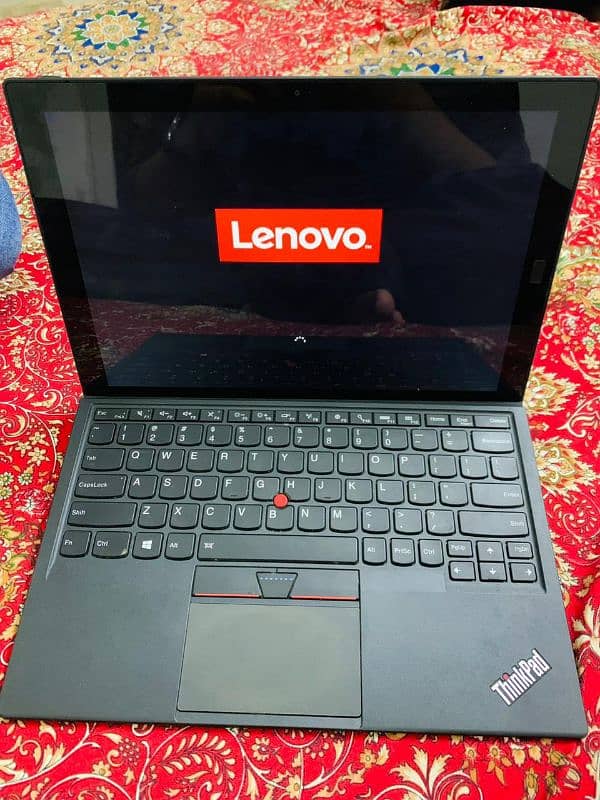 Lenovo Thinkpad X1, M7 processor | 12.5 inch 2k touch display 5