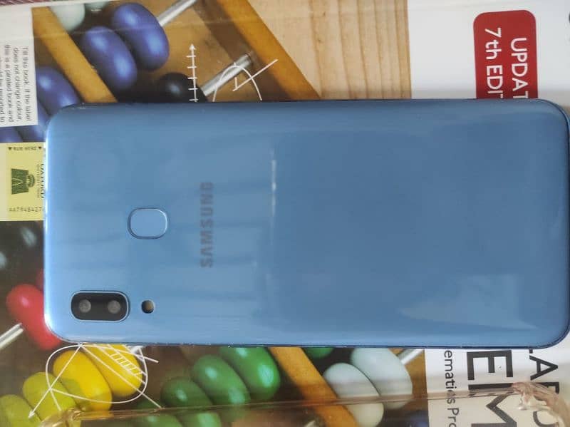 Samsung Galaxy a 30 1