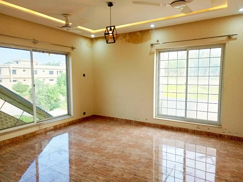 1 KANAL UPPER PORTION WITH SEPARATE GATE FOR RENT IN MPCHS F-17 ISB 9