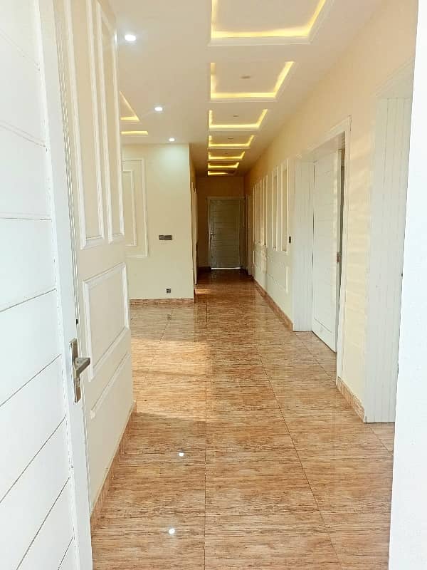 1 KANAL UPPER PORTION WITH SEPARATE GATE FOR RENT IN MPCHS F-17 ISB 11