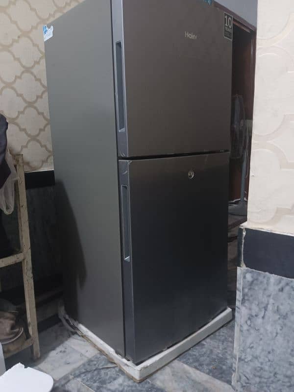 Haier Refrigerator HRF-216 8