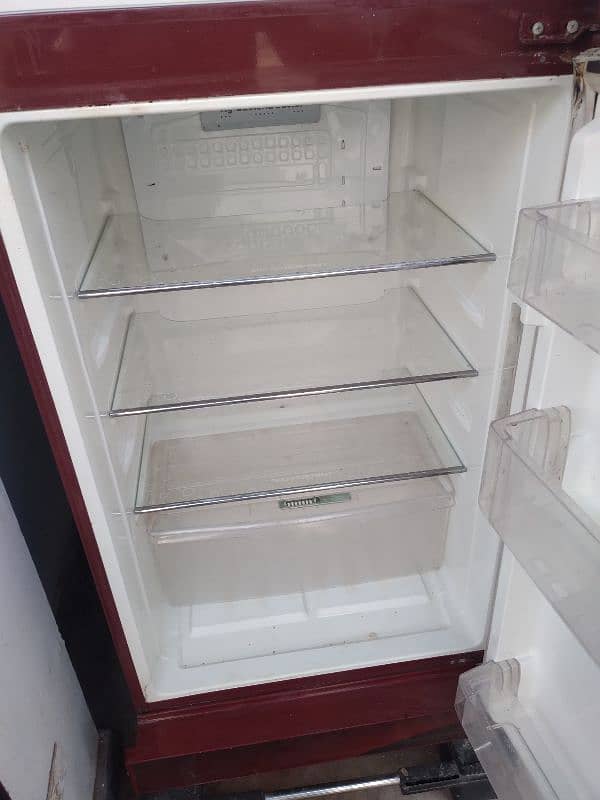 Pel Red colour Refrigerator For sale 5