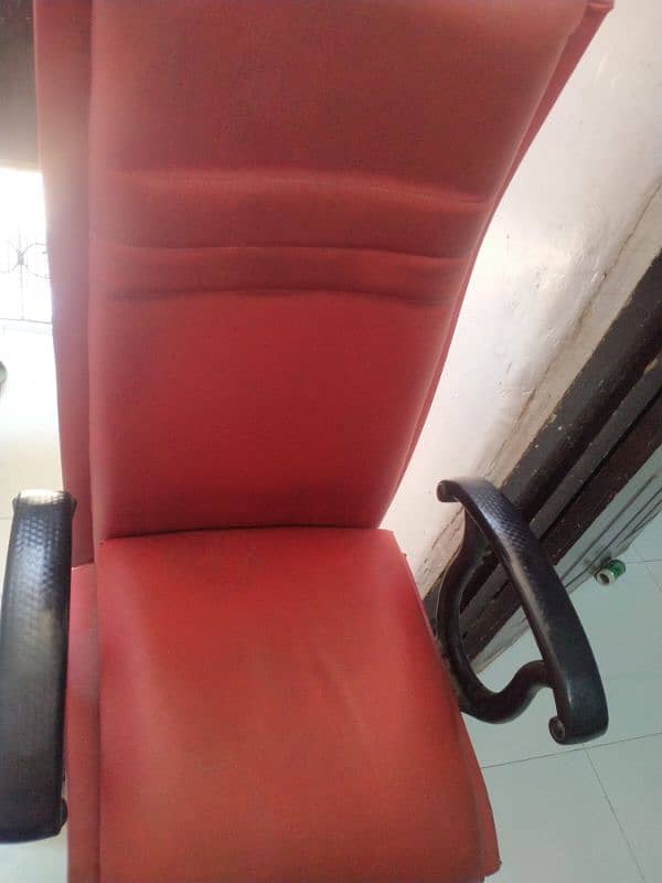 new condition office chair no fault 4