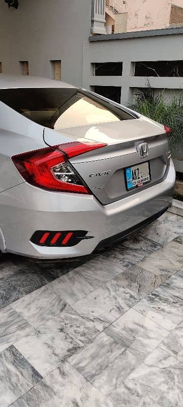 Honda Civic VTi Oriel Prosmatec 2018 5