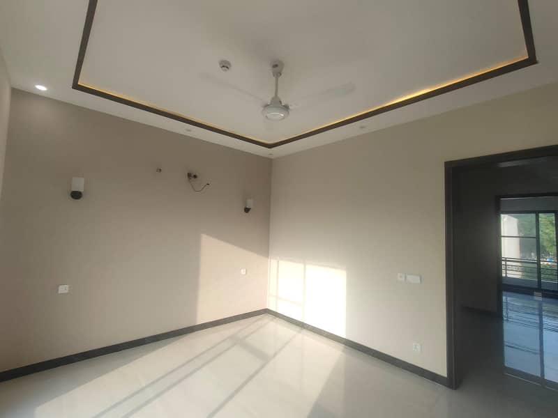 5-Marla Brand new Full House for Rent in DHA Ph-9 Lahore Owner Built House. 4