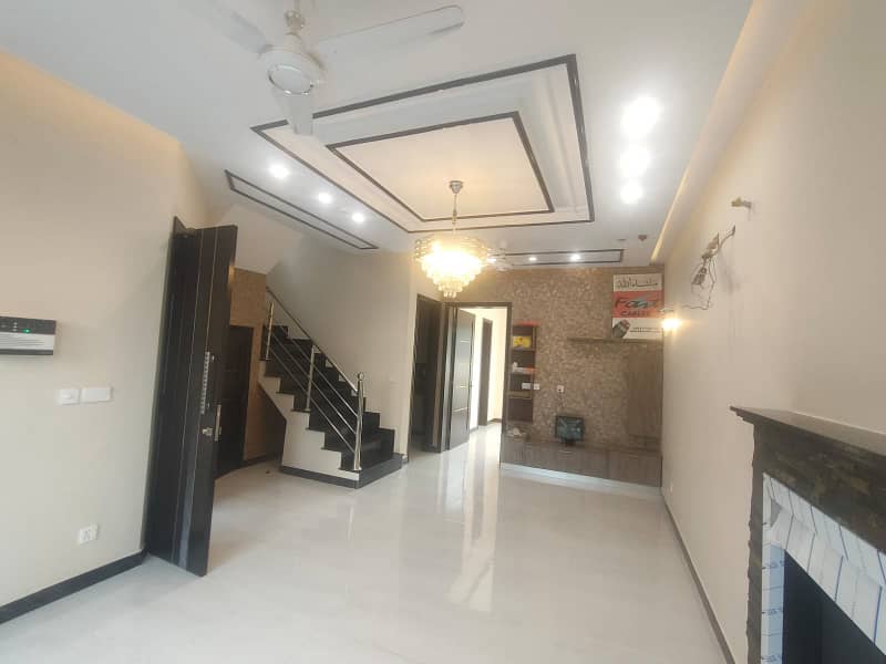 5-Marla Brand new Full House for Rent in DHA Ph-9 Lahore Owner Built House. 18