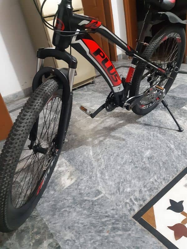 PLUS 26' bicycle. ,, WhatsApp 0326 4929314 4