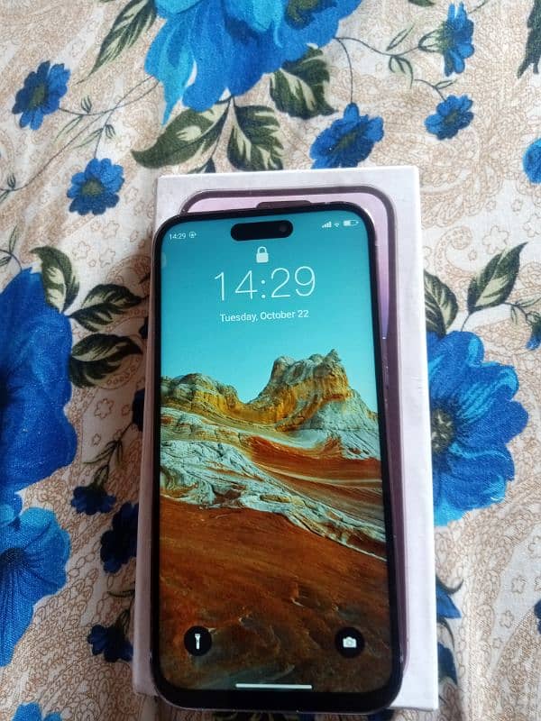 (i phone 14 pro max )for sale open box 4 day used only 1