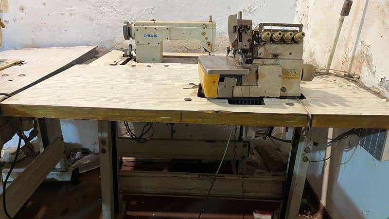 sewing or overlock machines 30k each 4