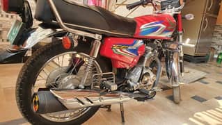 Honda CG 125 2022 all Punjab no 175 bilkul fnf  exchange possible