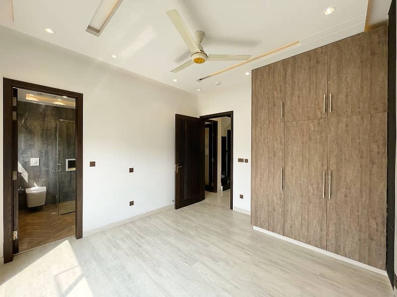 5 Marla Luxury House Available For sale In DHA Phase 9 Town Lahore 12