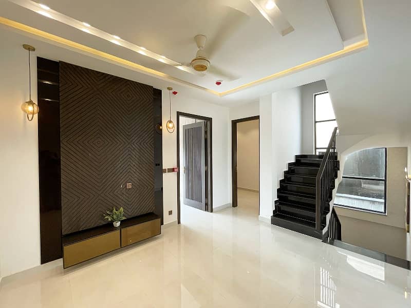 5 Marla Luxury House Available For sale In DHA Phase 9 Town Lahore 13