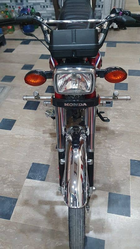 Honda CG 125 2022 all Punjab no 175 bilkul fnf  exchange possible 6