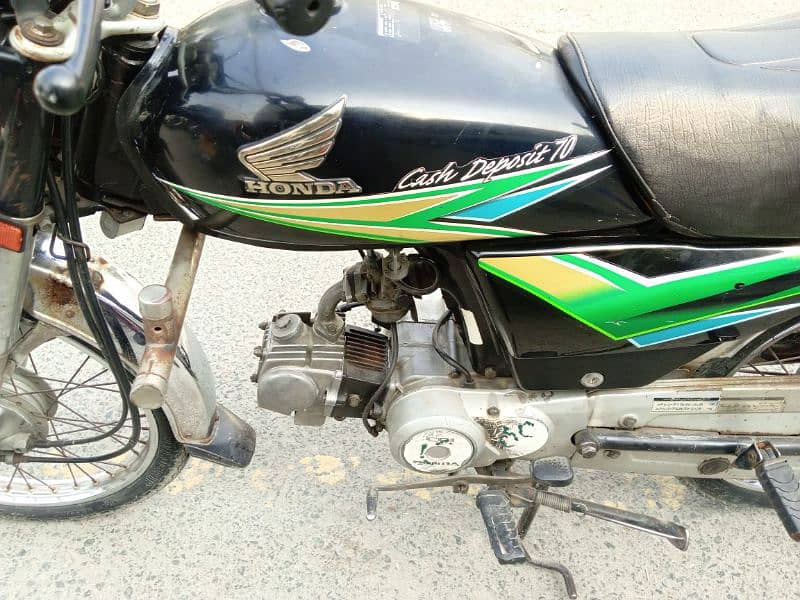 Honda CD 70 Sialkot Number 1