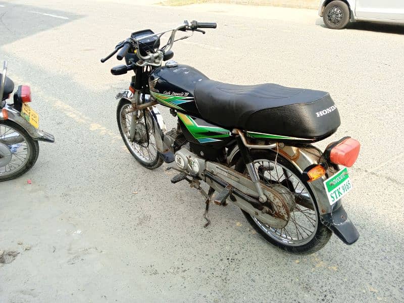 Honda CD 70 Sialkot Number 6