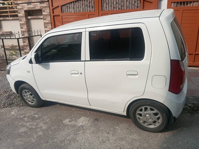 Suzuki Wagon R 2019 3