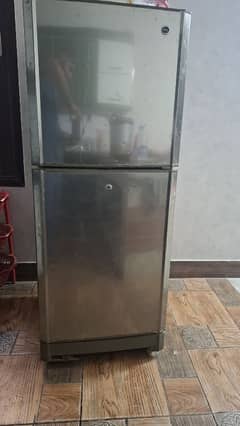 Pel Refrigerator Used