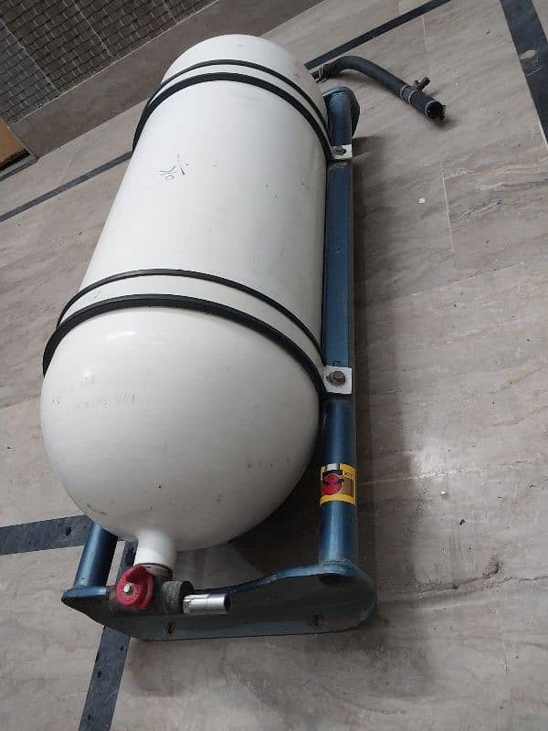 Genuine CNG Cylinder with Complete Kit for Sale 5