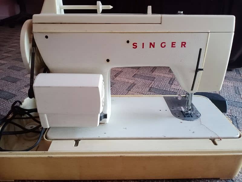 Singer fashion maker machine 8