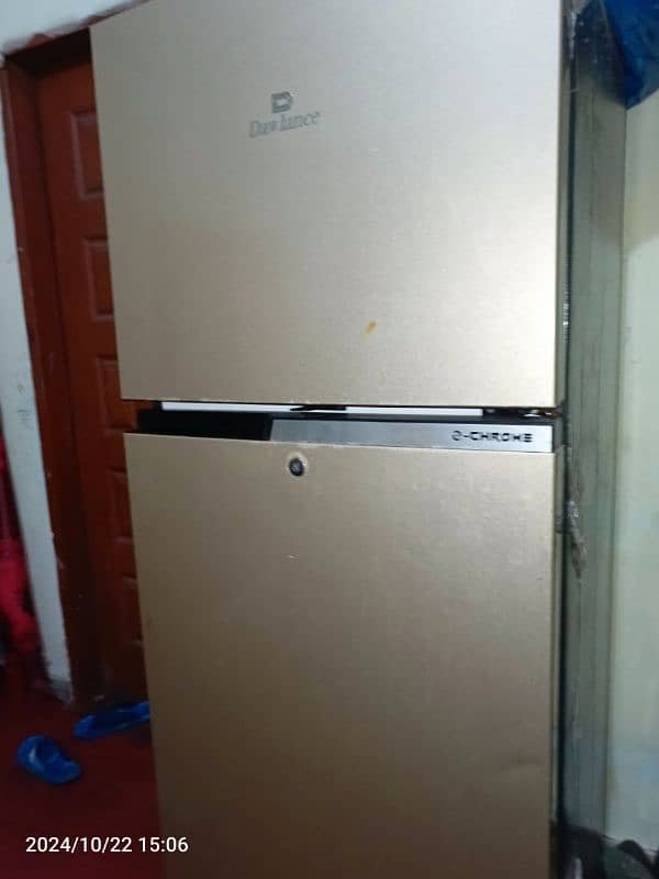 Dawlance Fridge 10/9 good condition 3