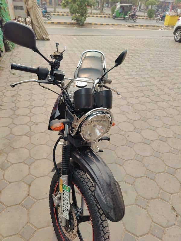 AoA main apni bike Yamaha ybr g sale Karna cahta Hun urgent Black 1