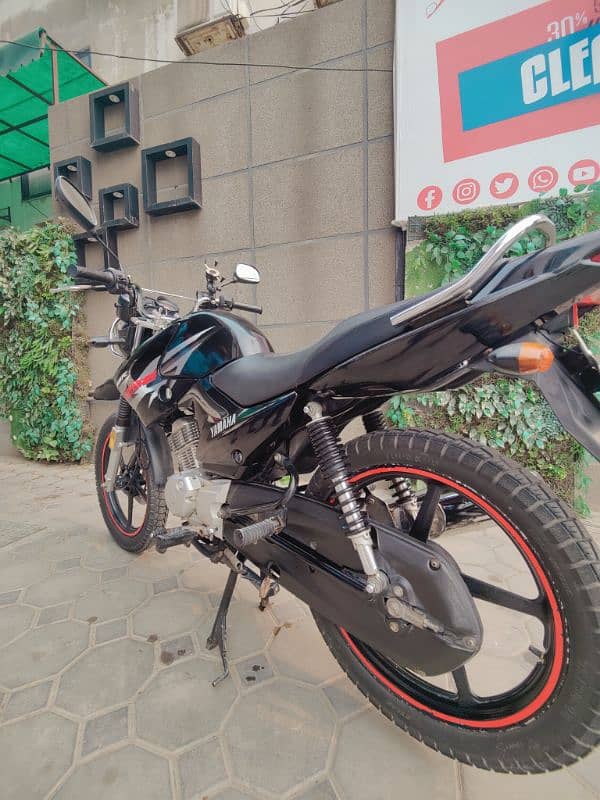 AoA main apni bike Yamaha ybr g sale Karna cahta Hun urgent Black 4