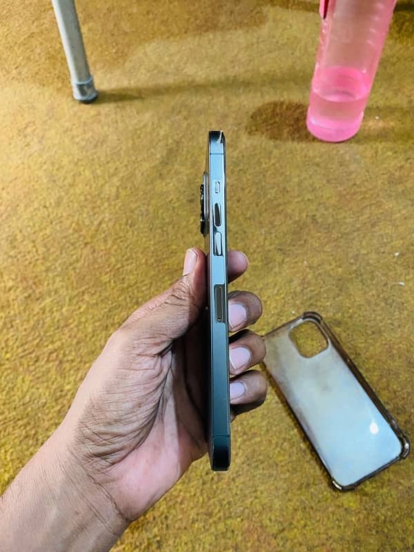 iPhone 12 Pro Max non PTA 128 5