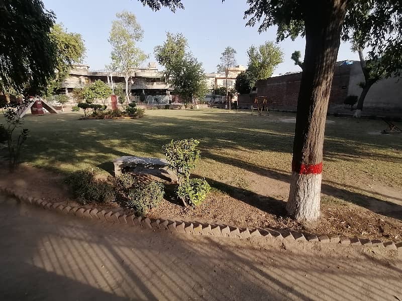 Residential Plot Of 1 Kanal Is Available For sale In Marghzar Officers Colony 3