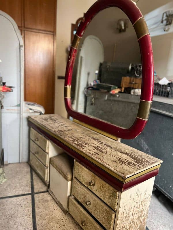 wood dressing table 2