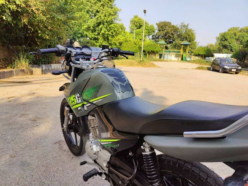 YBR 125-G , Special Edition 2022 1