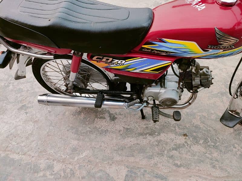 Honda CD 70 2021 5