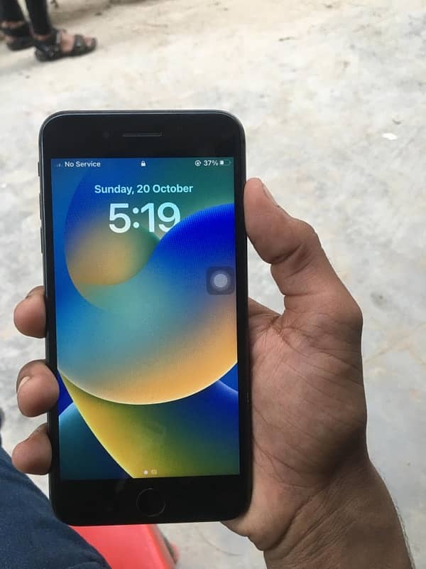 IPhone 8 Plus 64 gb 1