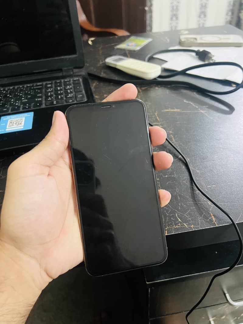 iPhone xs max 256 gb dual pta 1